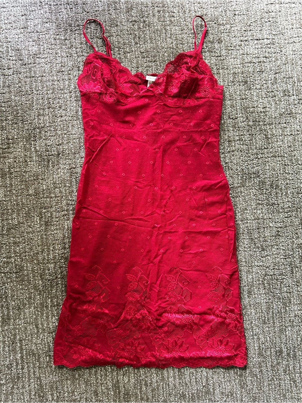 Arianne Red Lace Chemise